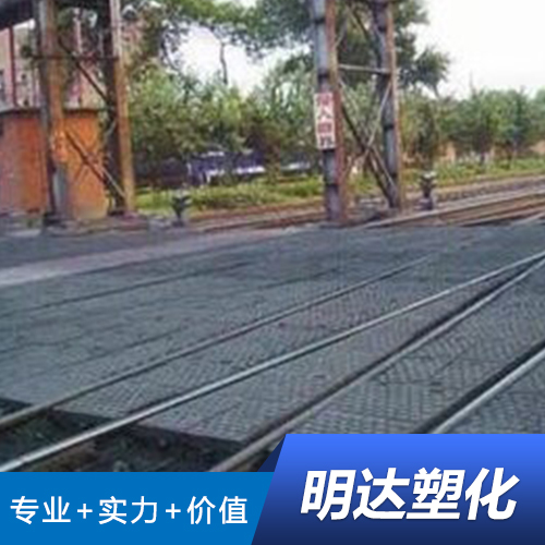 深圳铁路轨道铺面板